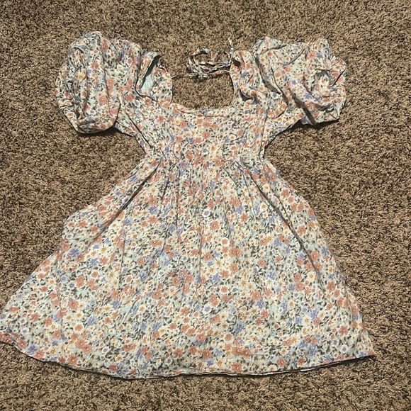 Mable Squareneck Puff Sleeve Floral Mini Dress  Medium - Picture 2 of 9